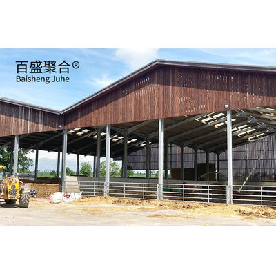 鉄鋼級 羊/牛/家畜の小屋と豚飼育のためのプリファブ畜産棟