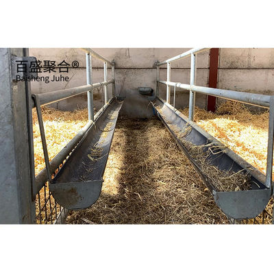 Q345 鉄鋼構造 羊やヤギの飼育施設の建設のためのプリファブ金属建築物