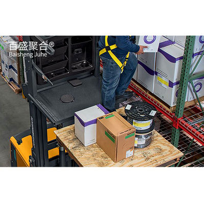 Q235B Q355B級 超重量貯蔵設備の倉庫用オフロードフォークリフト