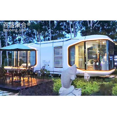 モダンなモジュール型宇宙カプセルハウス