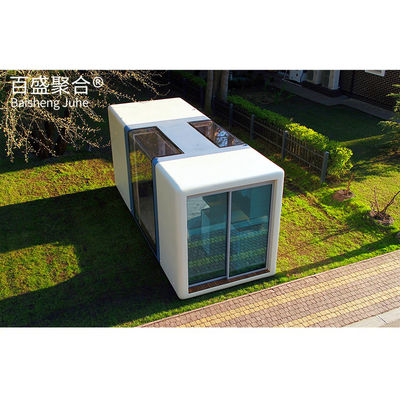 モダンなモジュール型宇宙カプセルハウス