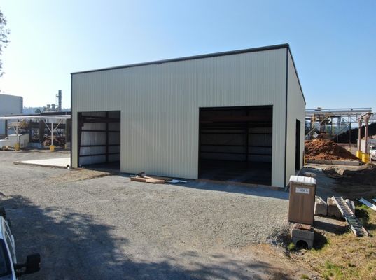 溶接容量 ±1% 商用倉庫市場向け製製鋼構造物