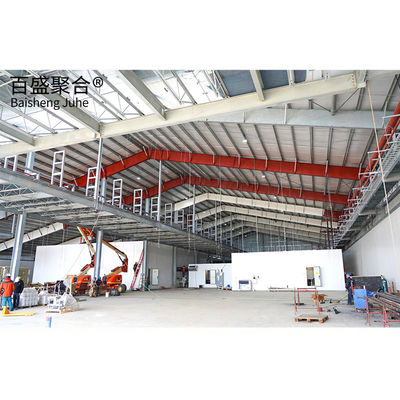 大幅な建築物 固体型H形鋼梁 金属工房とガレージ