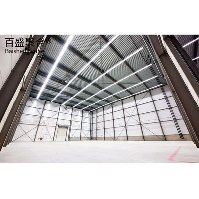金属倉庫の建物の建築 滑りドア付きの鋼鉄構造物